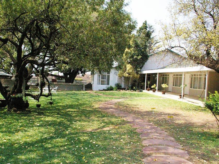 Black Swan Guest House Boshoek Eksteriør billede